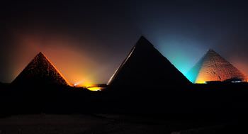 ピラミッド　謎